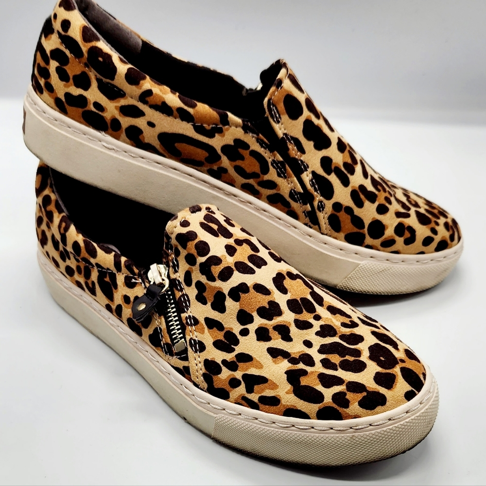 Dr. Scholl’s No Chill Slip On Sneakers Leopard 8.5